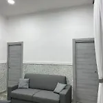 Niko House * Неаполь