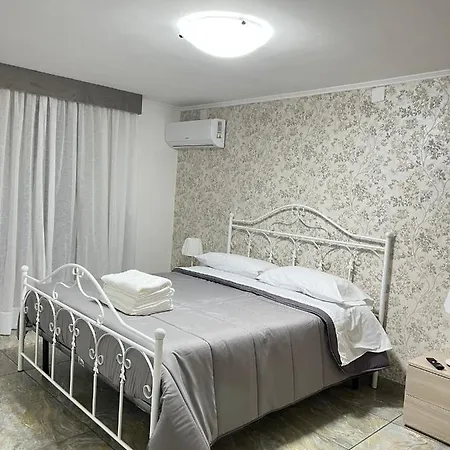 Niko House Neapel