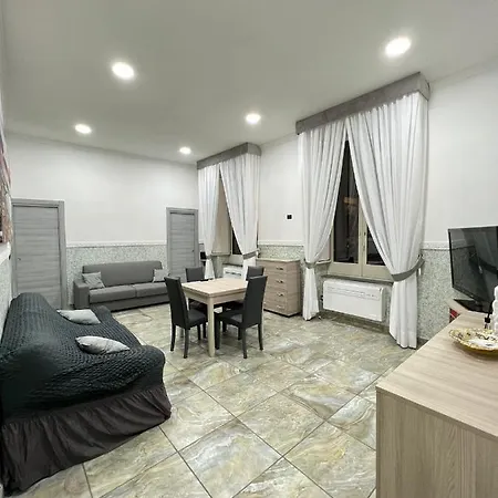 Vakantiehuis Niko House Napels